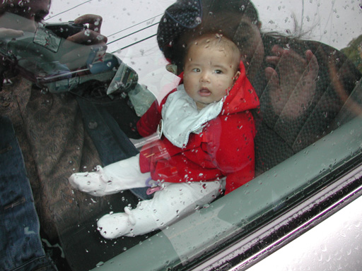 Maya locks her parents out of the car